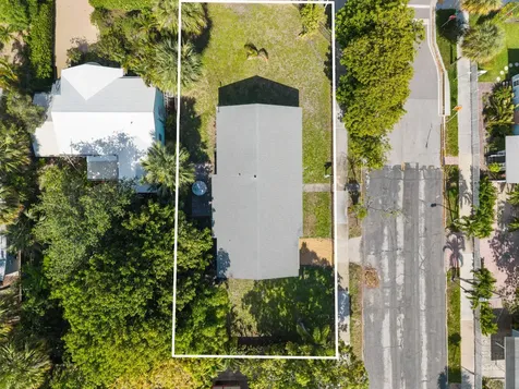 401 42nd Street West Palm Beach FL 33407