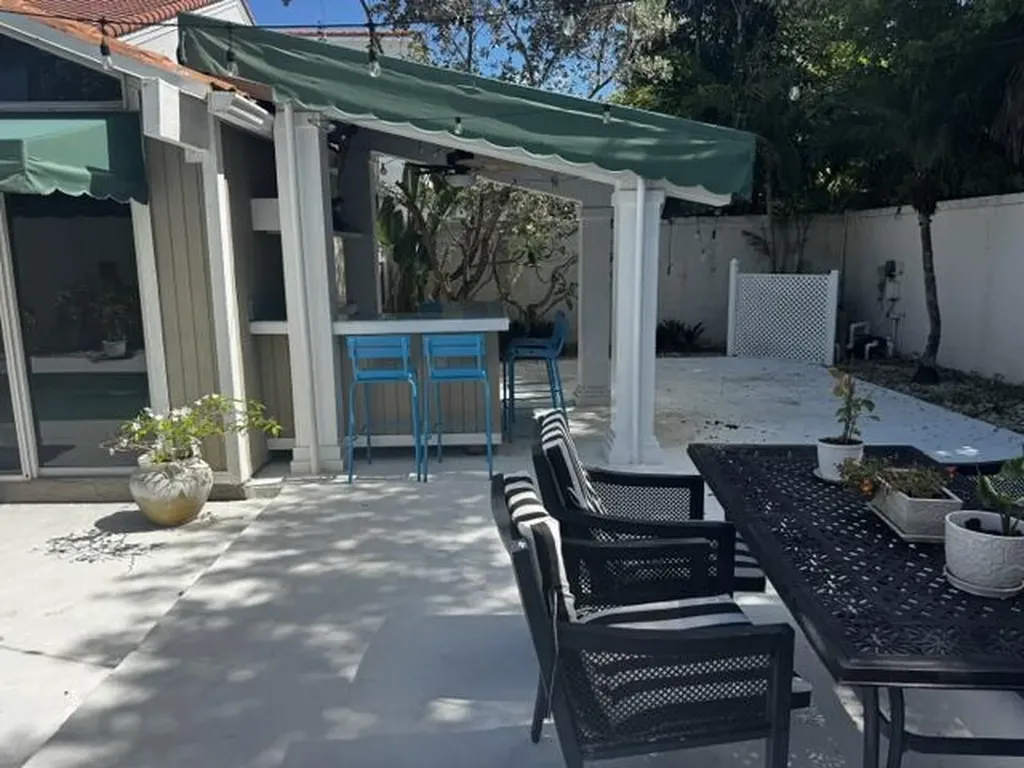 112 E Coral Fish Lane Jupiter FL 33477