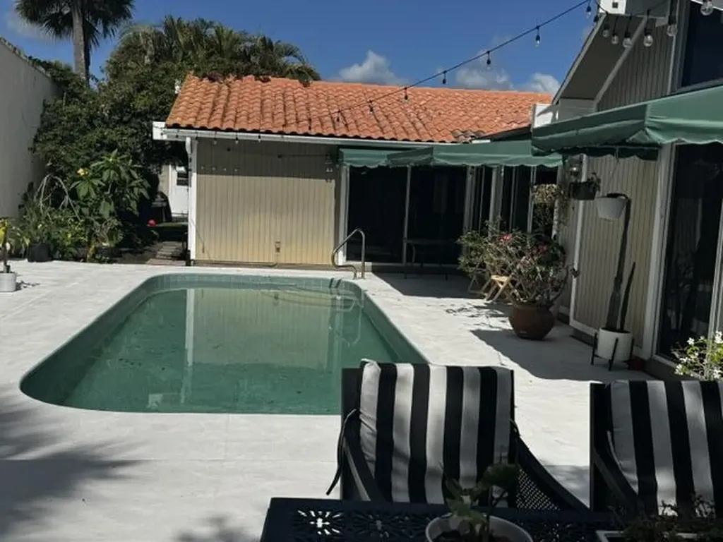 112 E Coral Fish Lane Jupiter FL 33477