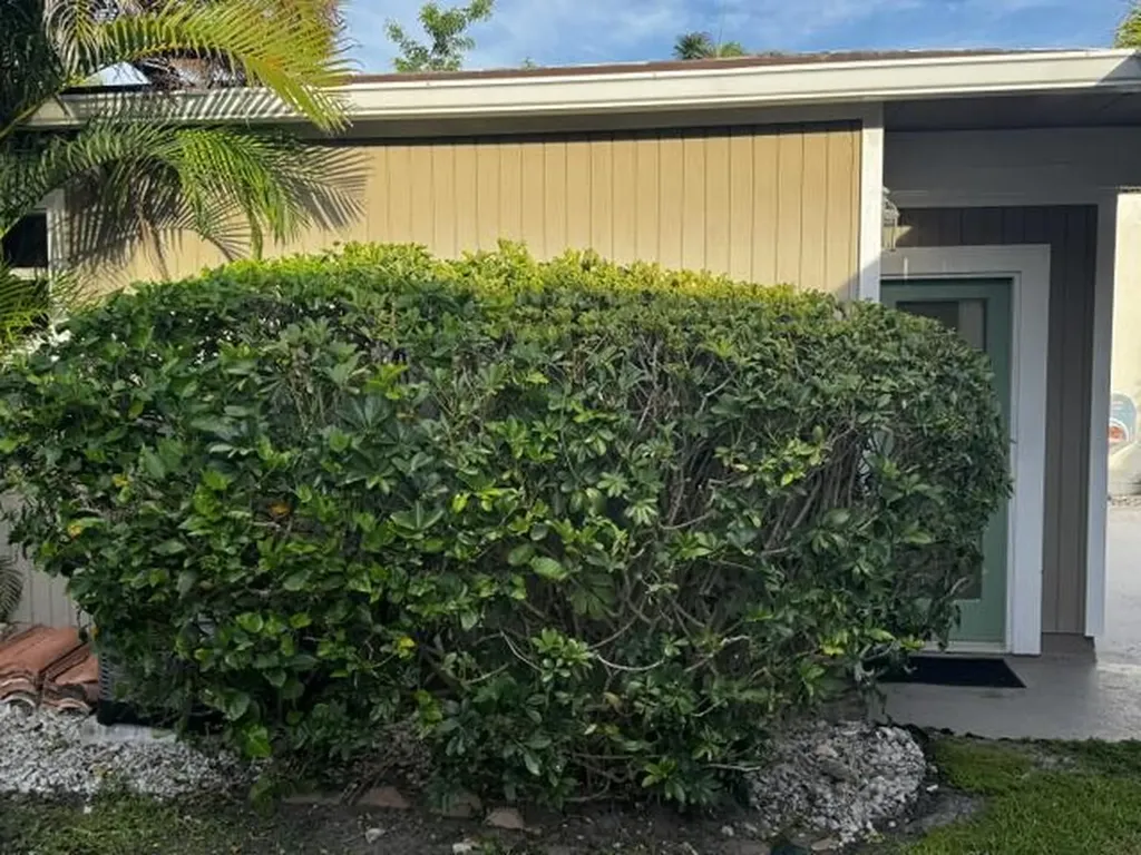112 E Coral Fish Lane Jupiter FL 33477