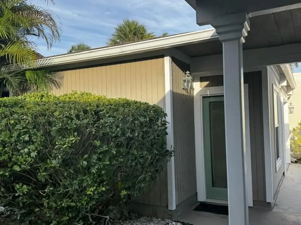 112 E Coral Fish Lane Jupiter FL 33477
