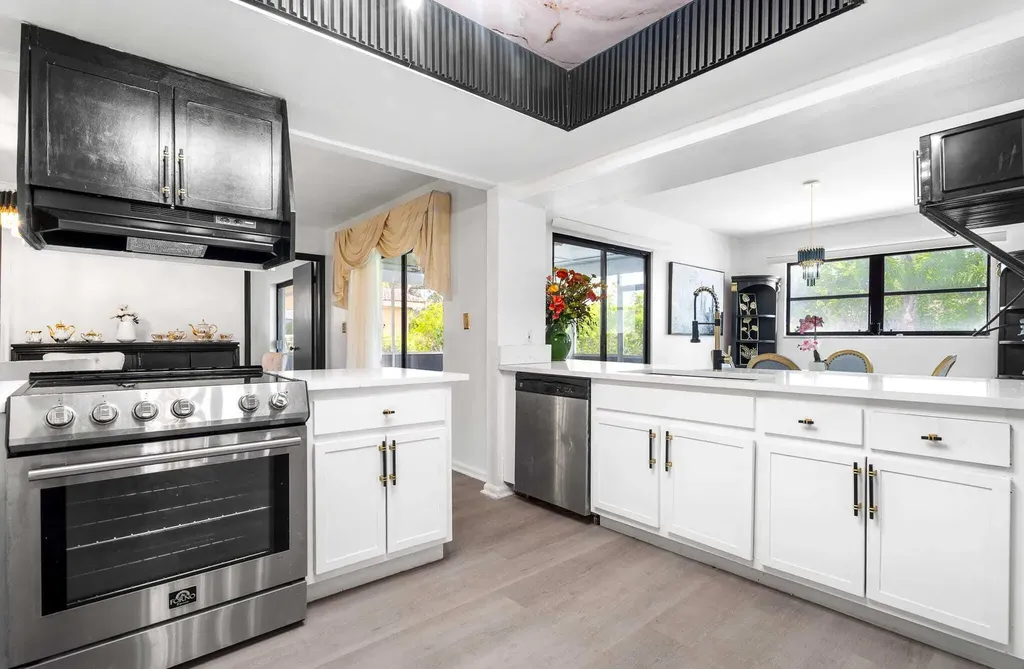 8548 NW 24th Court Coral Springs FL 33065