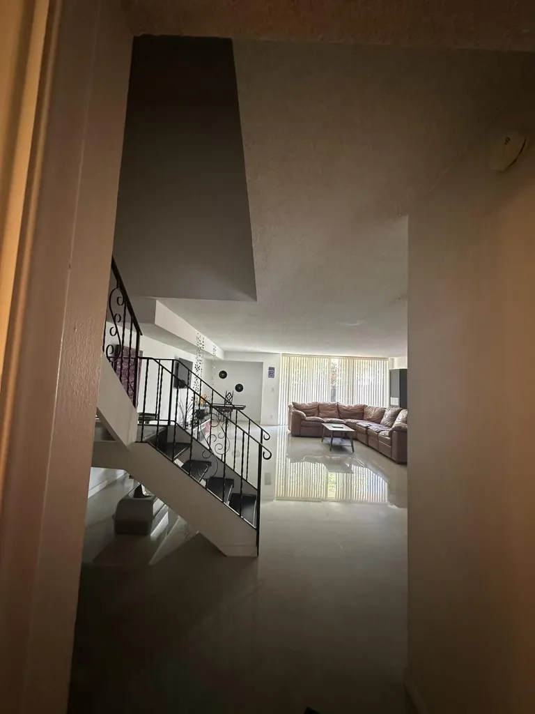 2414 NE 11th Street Hallandale Beach FL 33009