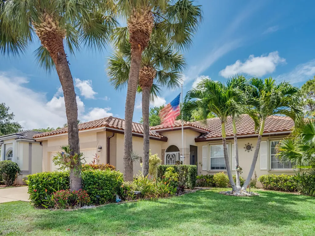 8471 Lake Cypress Road Lake Worth FL 33467