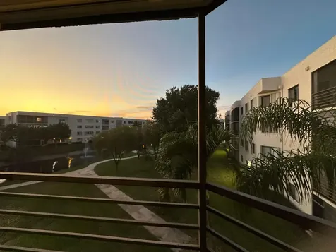 3138 Via Poinciana Lake Worth FL 33467
