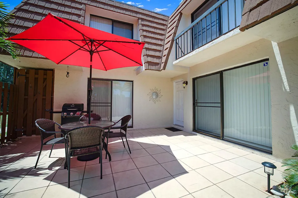 825 Center Street Jupiter FL 33458