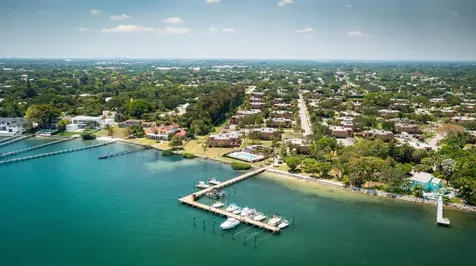 825 Center Street Jupiter FL 33458