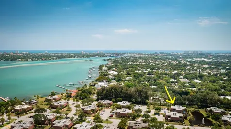 825 Center Street Jupiter FL 33458