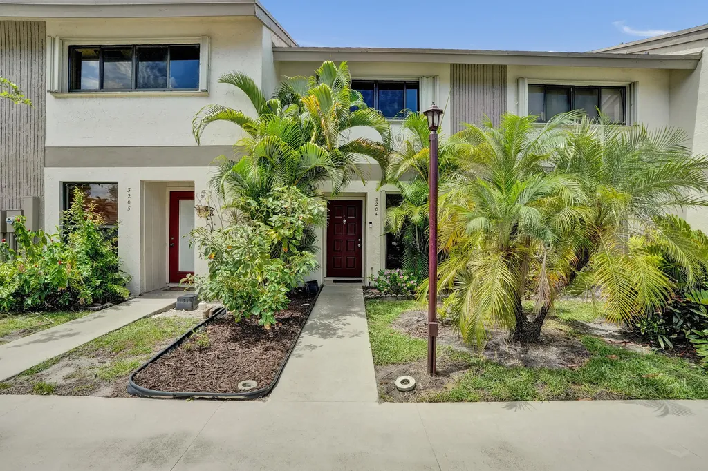 3028 S Oakland Forest Drive Oakland Park FL 33309