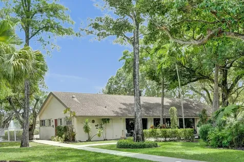 3028 S Oakland Forest Drive Oakland Park FL 33309