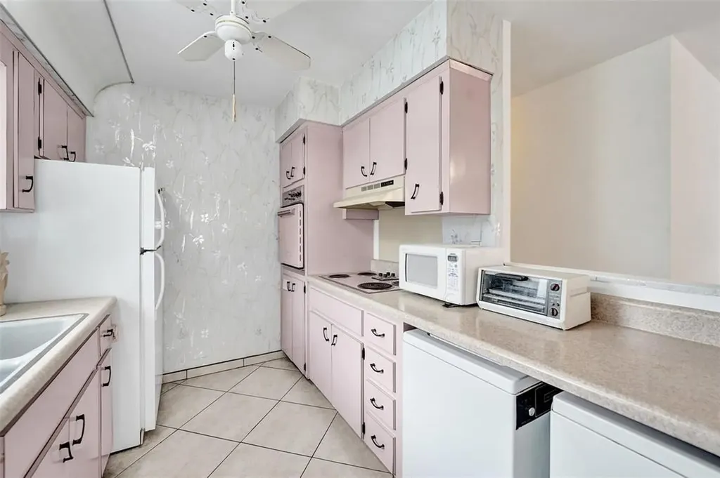 2317 Garfield Street Hollywood FL 33020