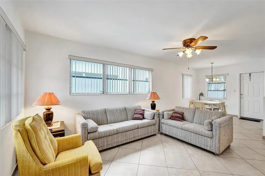 2317 Garfield Street Hollywood FL 33020