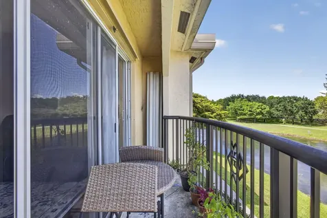 800 S Crestwood Court Court S Royal Palm Beach FL 33411