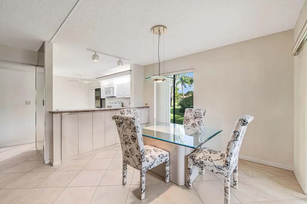 10851 Palm Lake Avenue Boynton Beach FL 33437