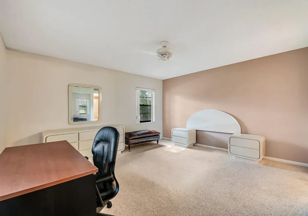 10851 Palm Lake Avenue Boynton Beach FL 33437