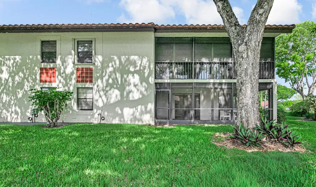 10851 Palm Lake Avenue Boynton Beach FL 33437