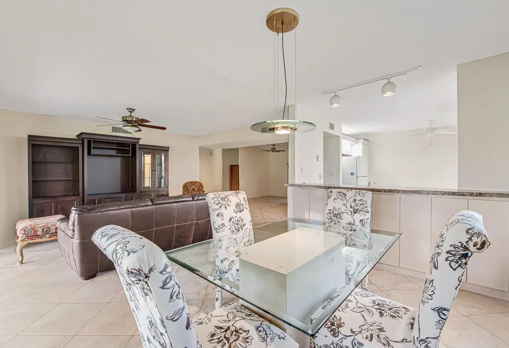 10851 Palm Lake Avenue Boynton Beach FL 33437