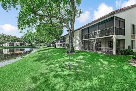 10851 Palm Lake Avenue Boynton Beach FL 33437