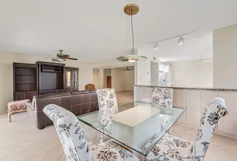 10851 Palm Lake Avenue Boynton Beach FL 33437
