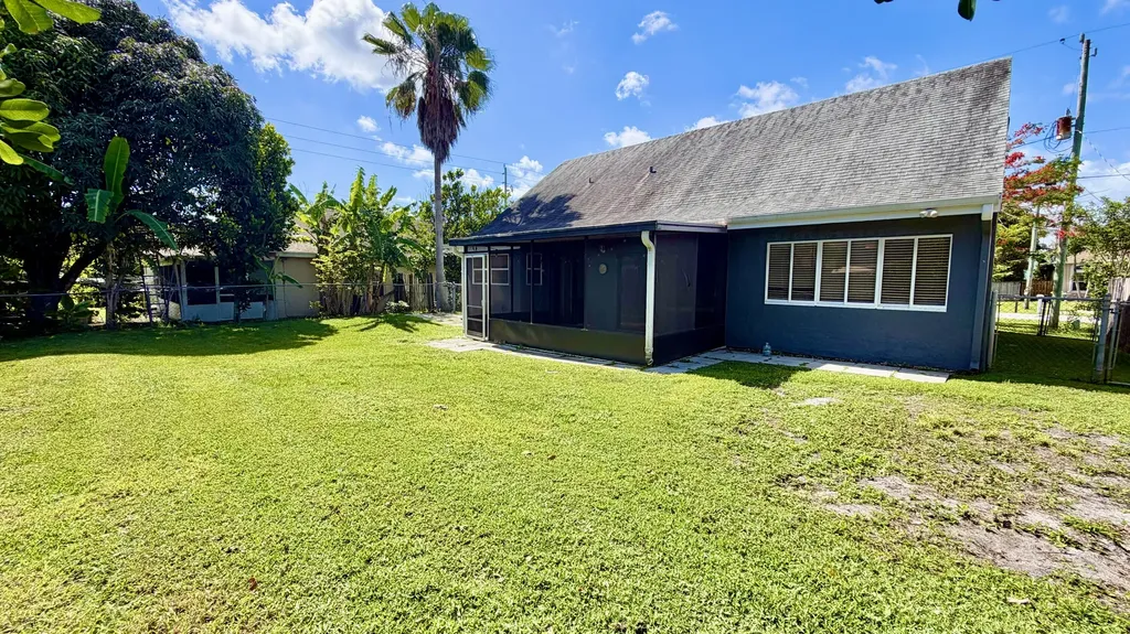 6048 Garrett Street Jupiter FL 33458