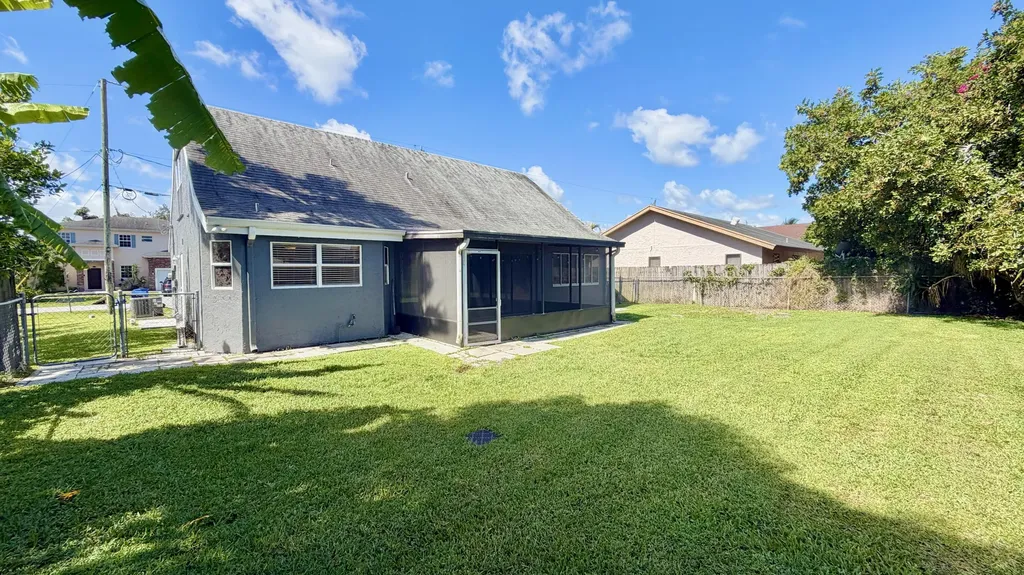 6048 Garrett Street Jupiter FL 33458