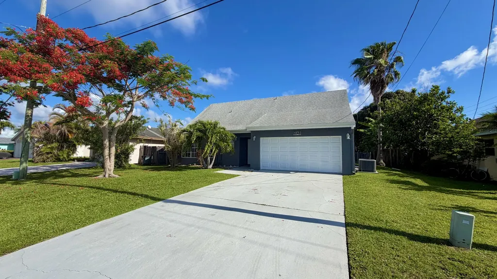 6048 Garrett Street Jupiter FL 33458