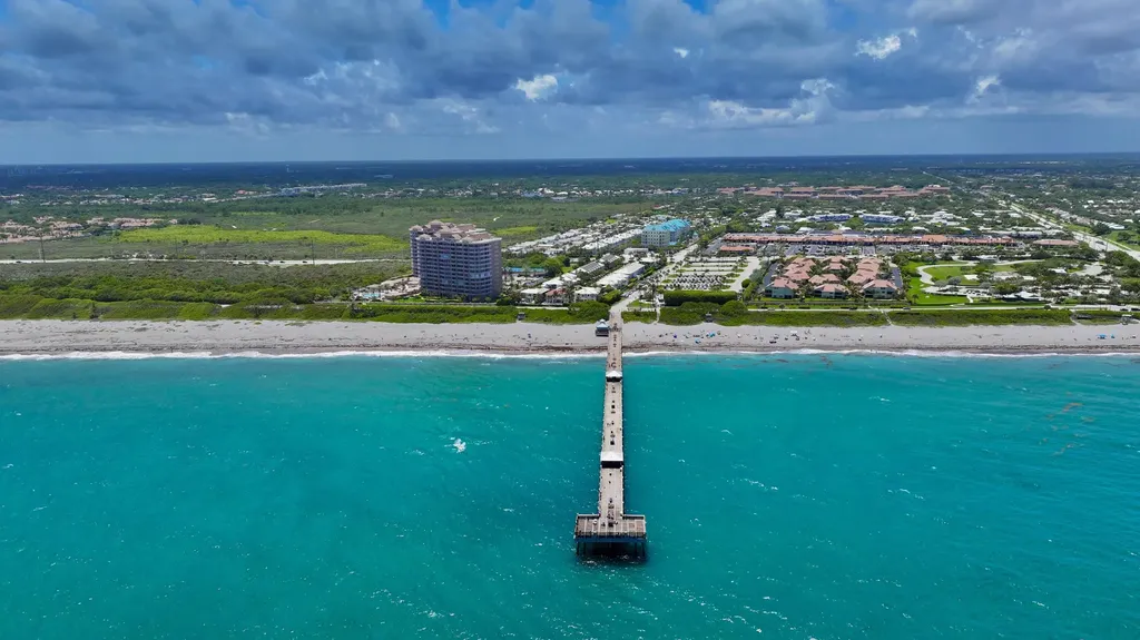 6048 Garrett Street Jupiter FL 33458
