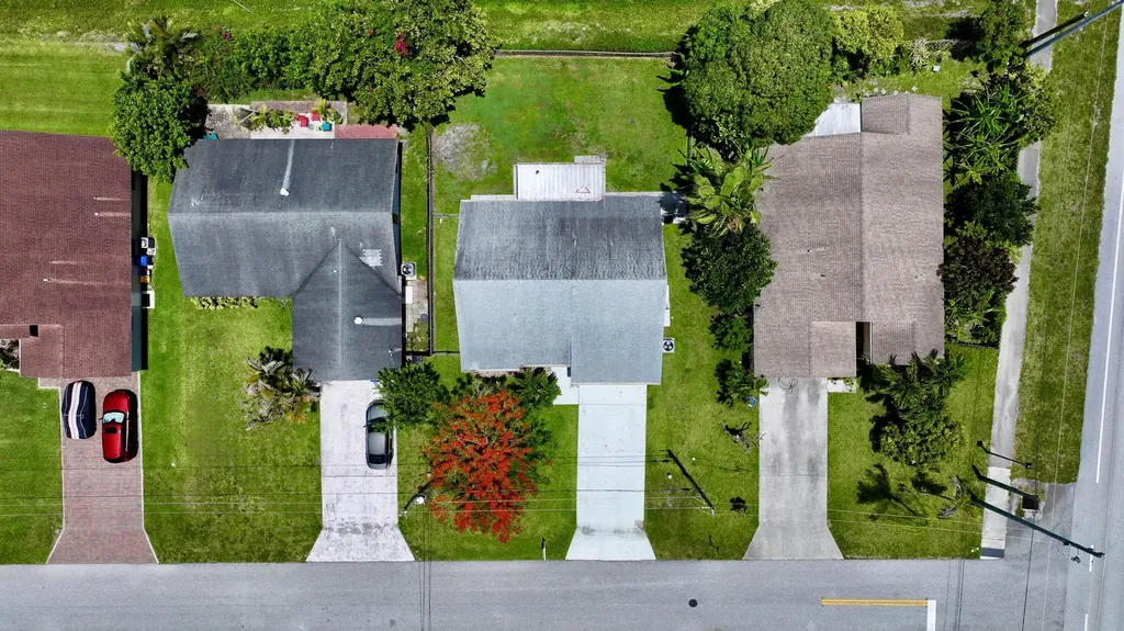 6048 Garrett Street Jupiter FL 33458