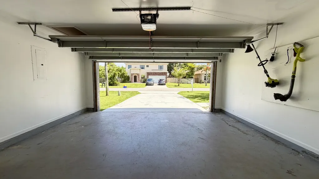 6048 Garrett Street Jupiter FL 33458