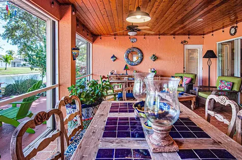 370 E Temple Court SW Vero Beach FL 32968