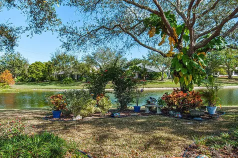 370 E Temple Court SW Vero Beach FL 32968