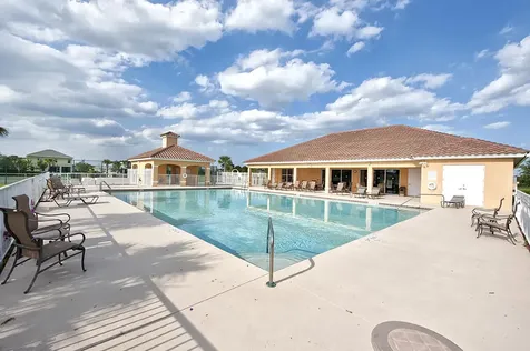 370 E Temple Court SW Vero Beach FL 32968