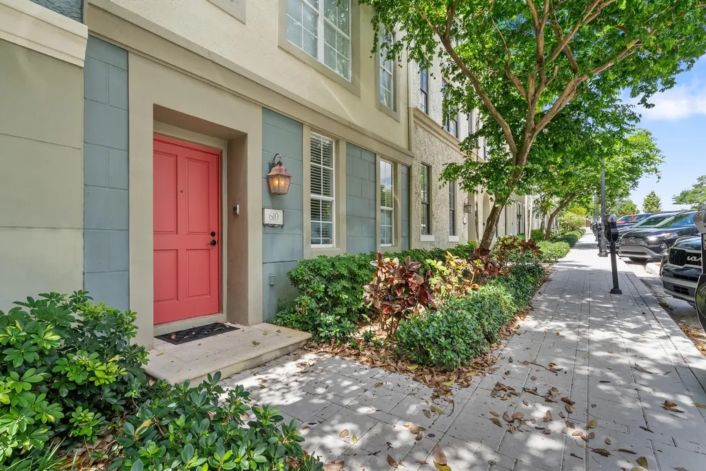 610 Fern Street West Palm Beach FL 33401