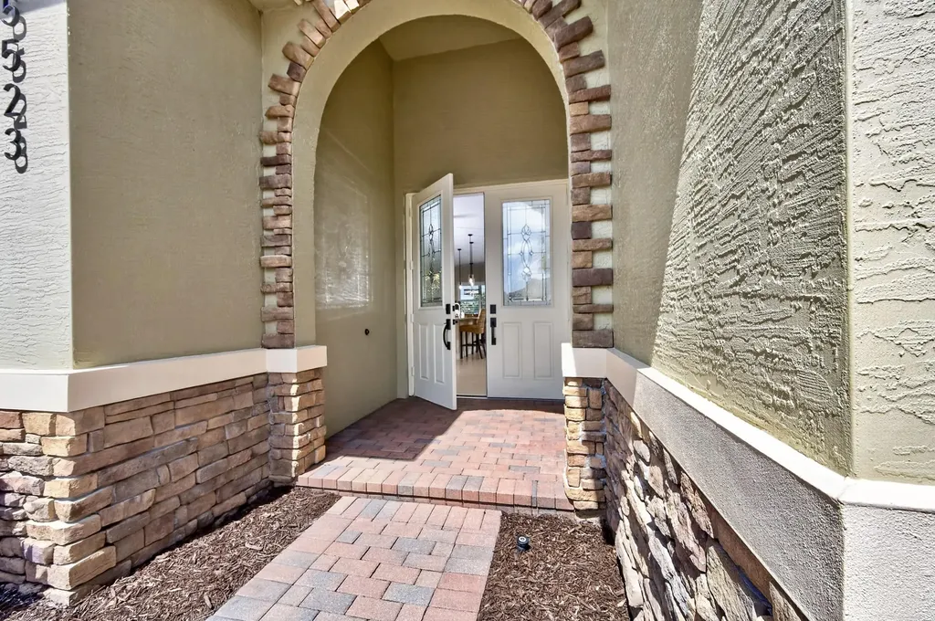 5523 49th Avenue Vero Beach FL 32967