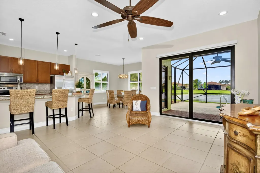 5523 49th Avenue Vero Beach FL 32967