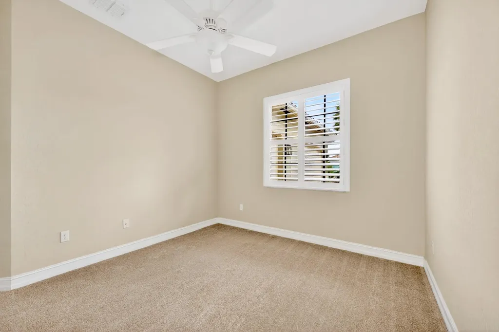 5523 49th Avenue Vero Beach FL 32967