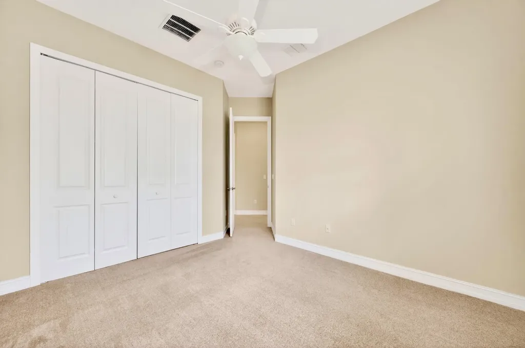 5523 49th Avenue Vero Beach FL 32967