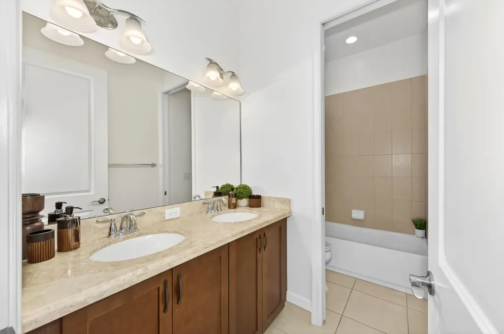 5523 49th Avenue Vero Beach FL 32967