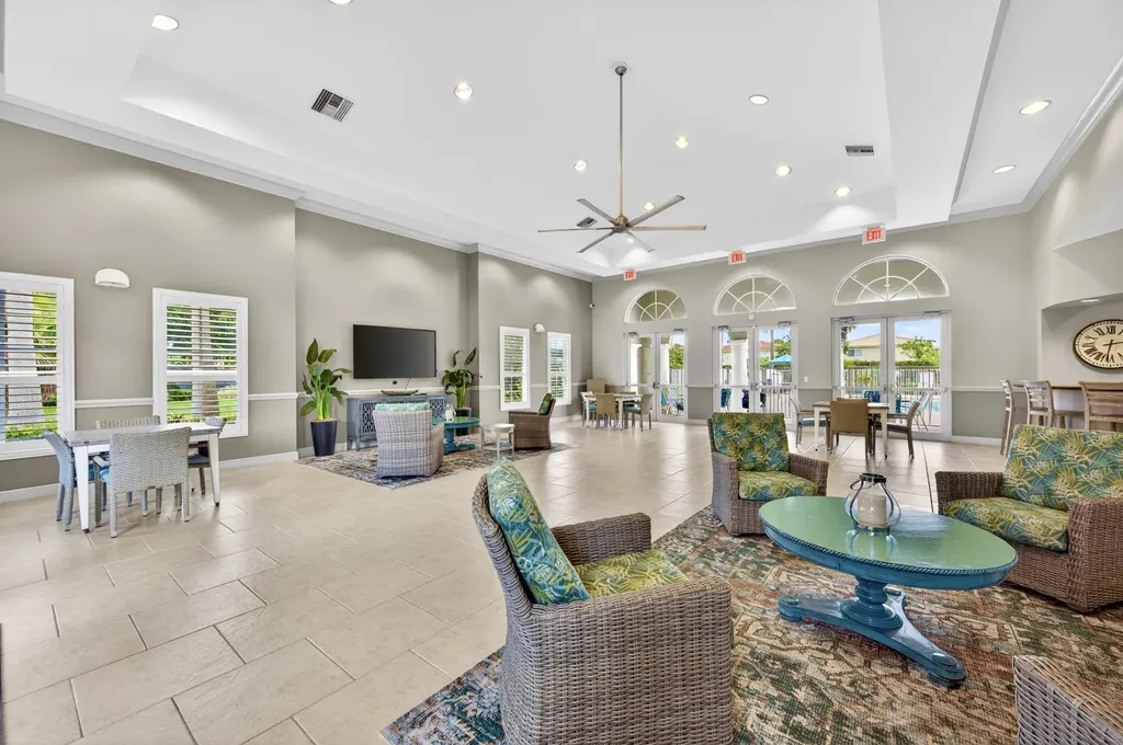 5523 49th Avenue Vero Beach FL 32967
