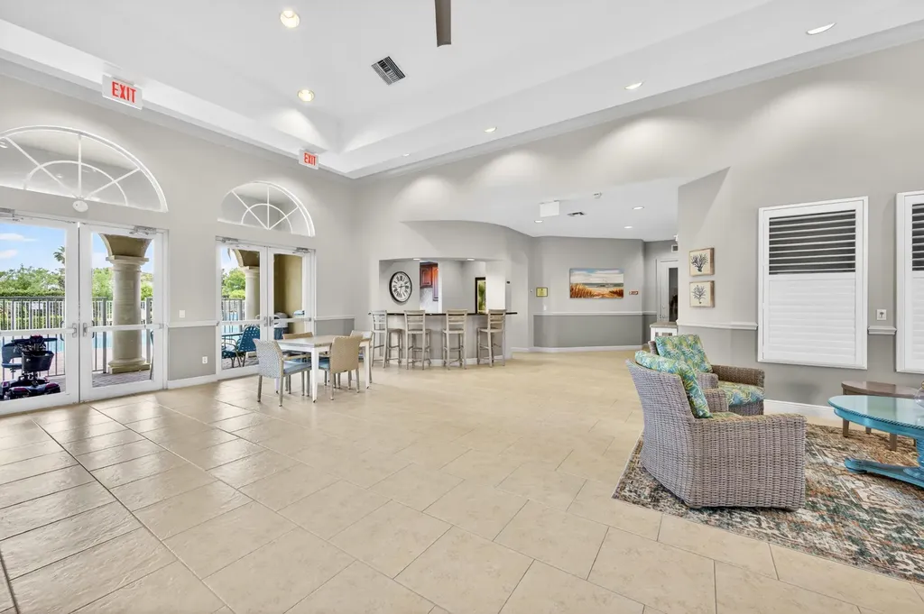 5523 49th Avenue Vero Beach FL 32967