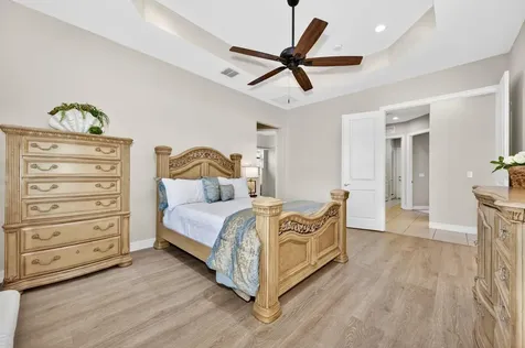 5523 49th Avenue Vero Beach FL 32967