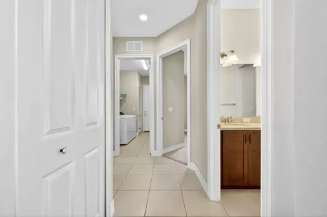 5523 49th Avenue Vero Beach FL 32967