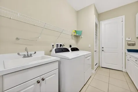 5523 49th Avenue Vero Beach FL 32967
