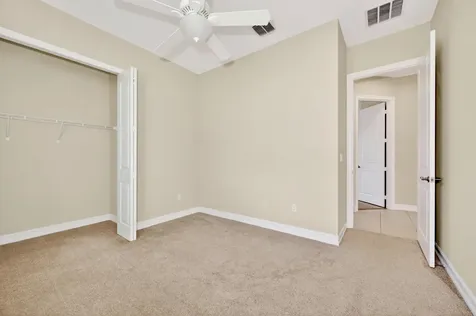 5523 49th Avenue Vero Beach FL 32967