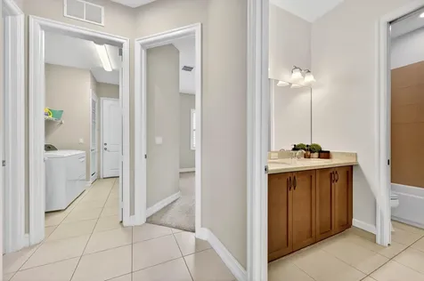 5523 49th Avenue Vero Beach FL 32967