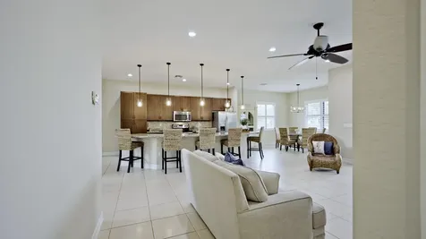 5523 49th Avenue Vero Beach FL 32967