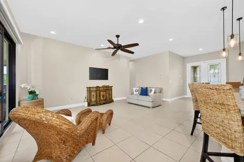5523 49th Avenue Vero Beach FL 32967