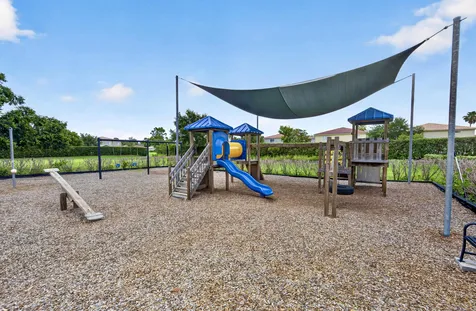 5523 49th Avenue Vero Beach FL 32967