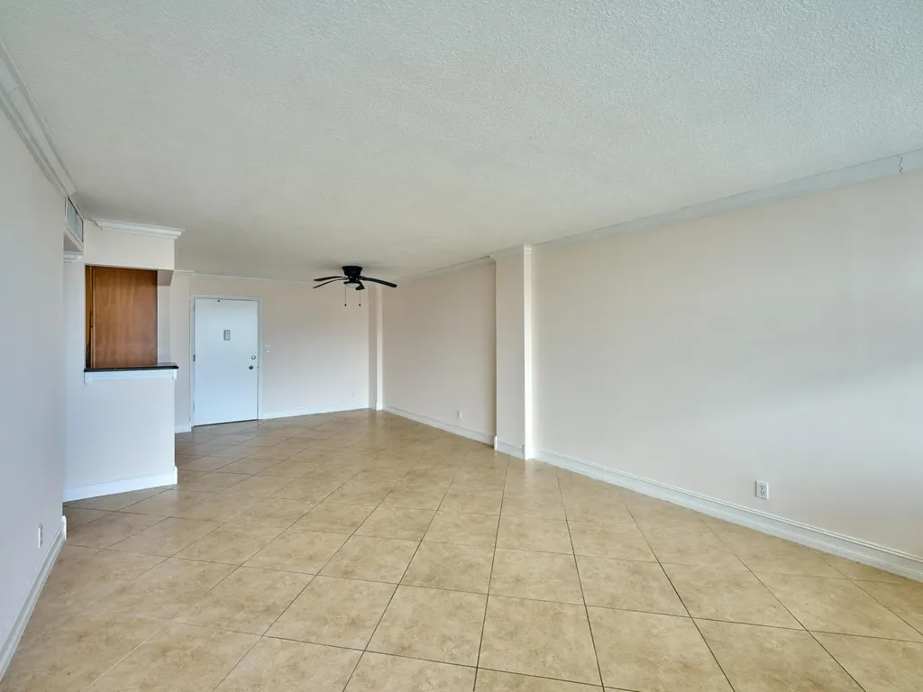 305 N Pompano Beach Boulevard Pompano Beach FL 33062