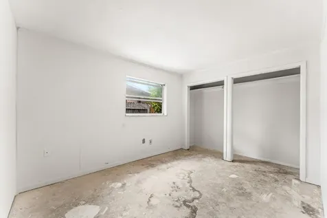 8961 Sunset Strip Sunrise FL 33322
